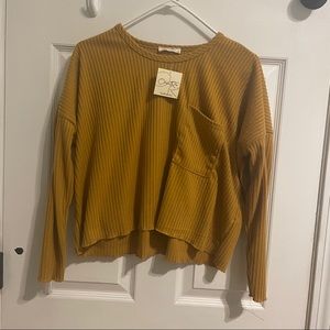 NEW OLIVIA RAE POCKET SWEATER